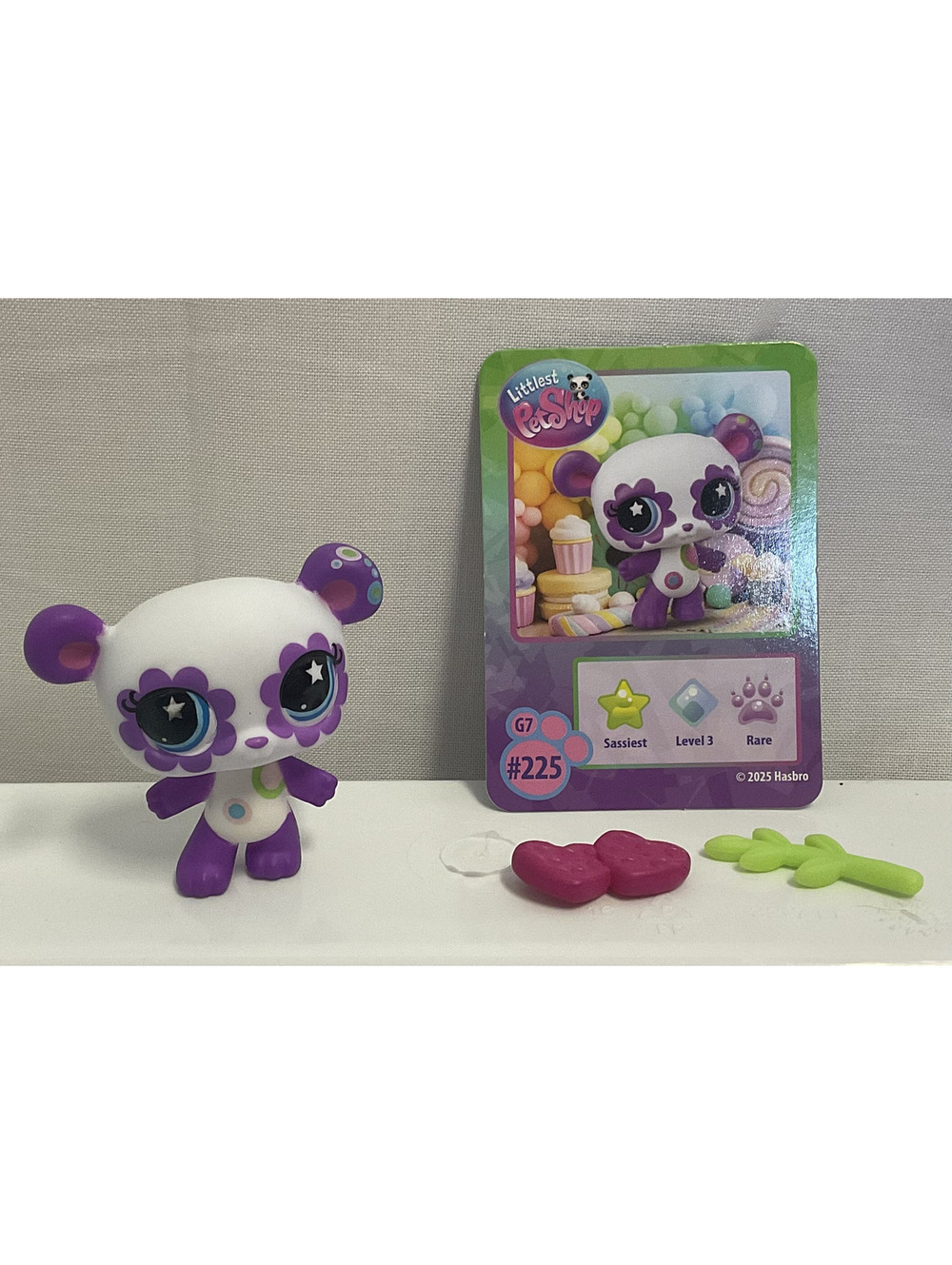 Littlest Pet Shop #16